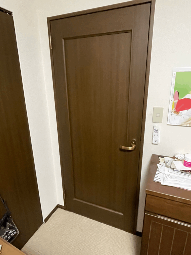 施工前の既存ドア