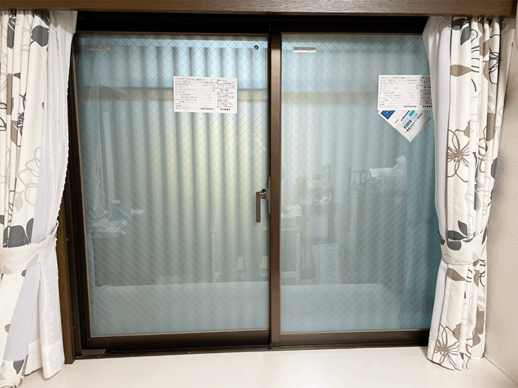 断熱ガラス（真空ガラススペーシア網入り仕様）施工後