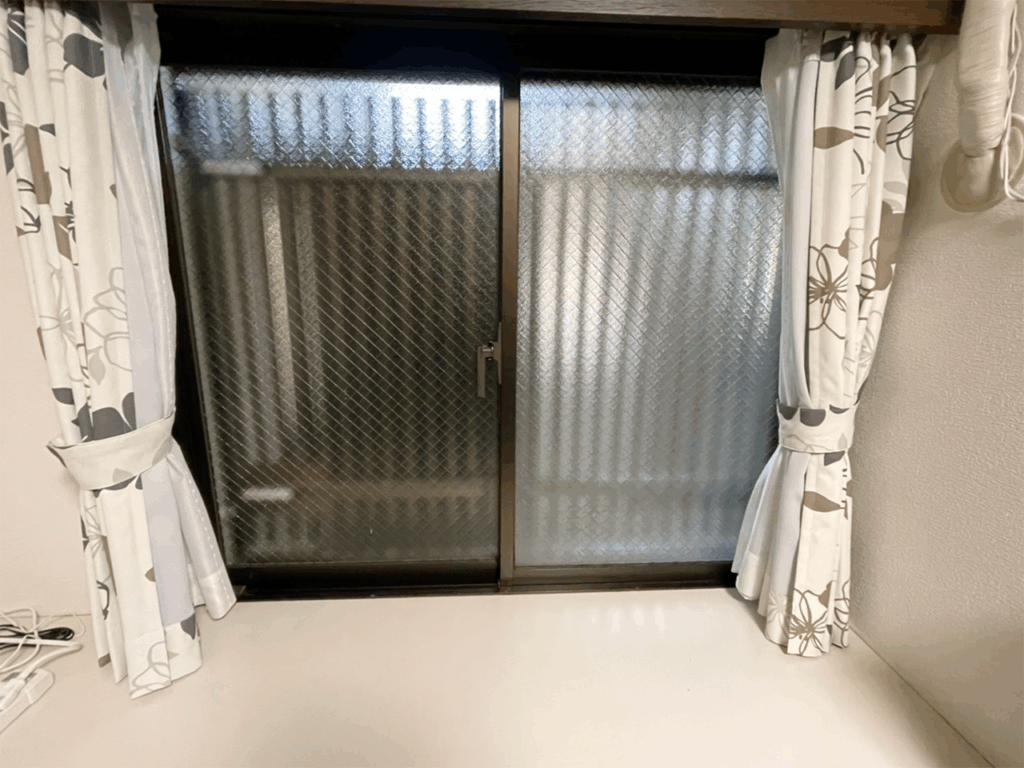 施工前の既存ガラス