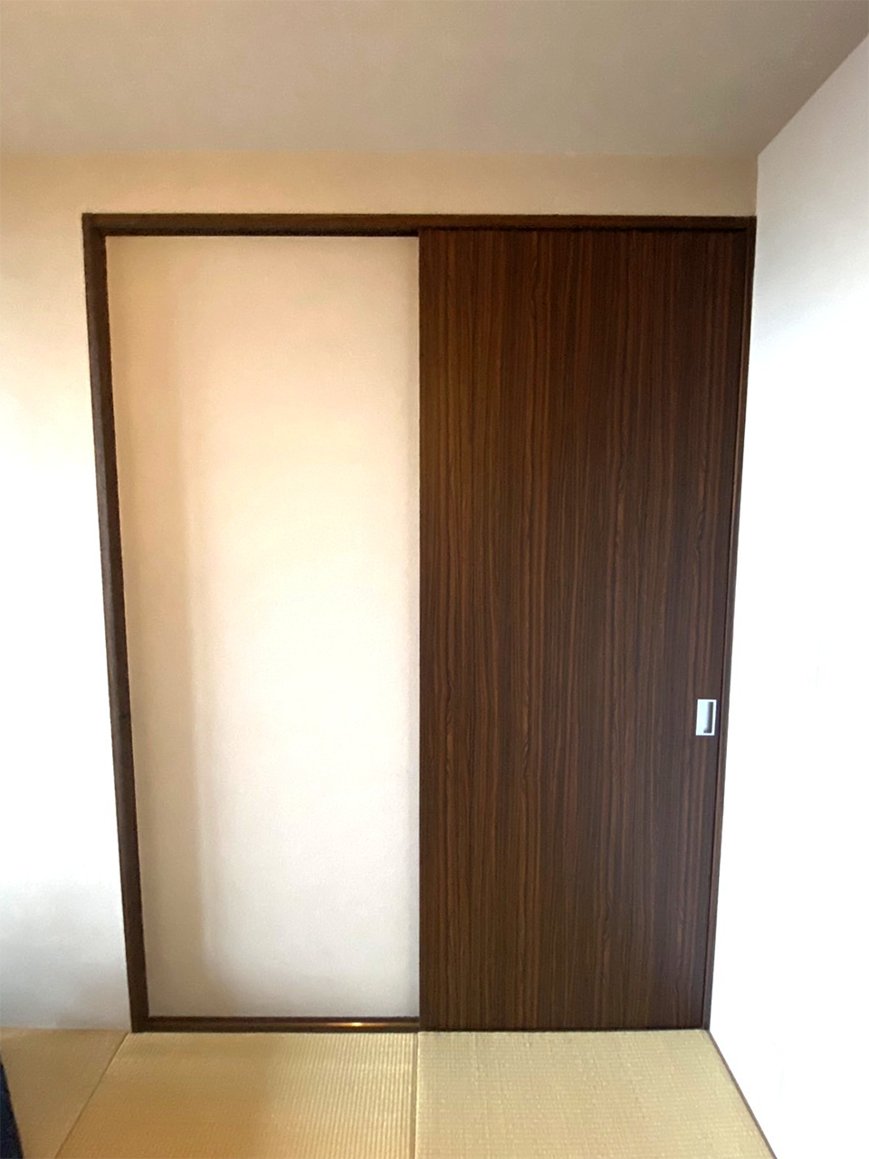 施工前の既存引戸