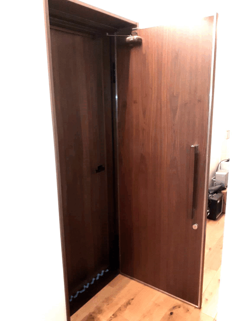 室内防音ドアリフォーム　施工後