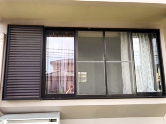 施工前の既存窓(既存雨戸