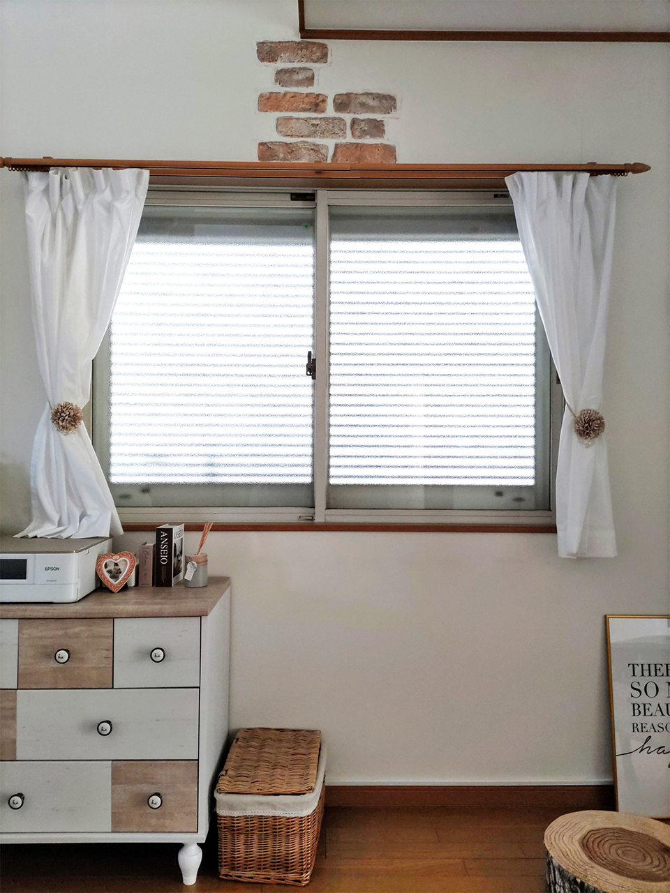 エコ引き違い雨戸施工後（内側）