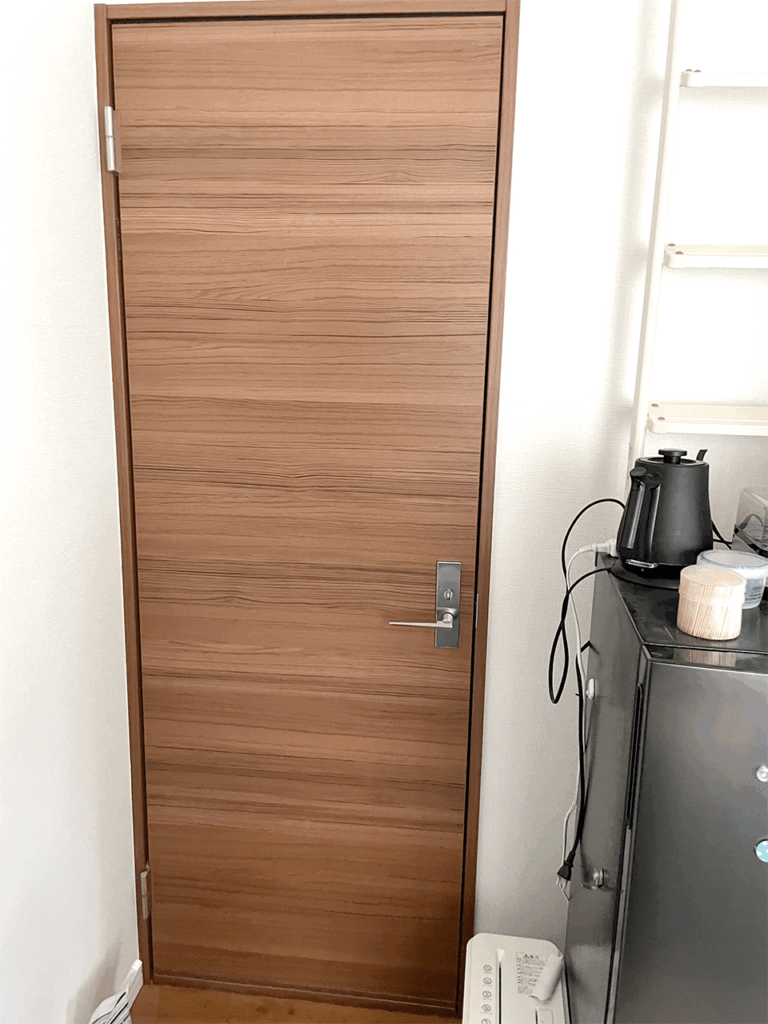 施工前の既存ドア