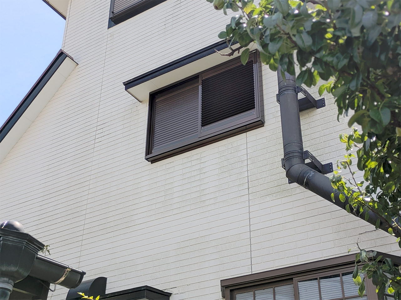 エコ引き違い雨戸DIY設置後