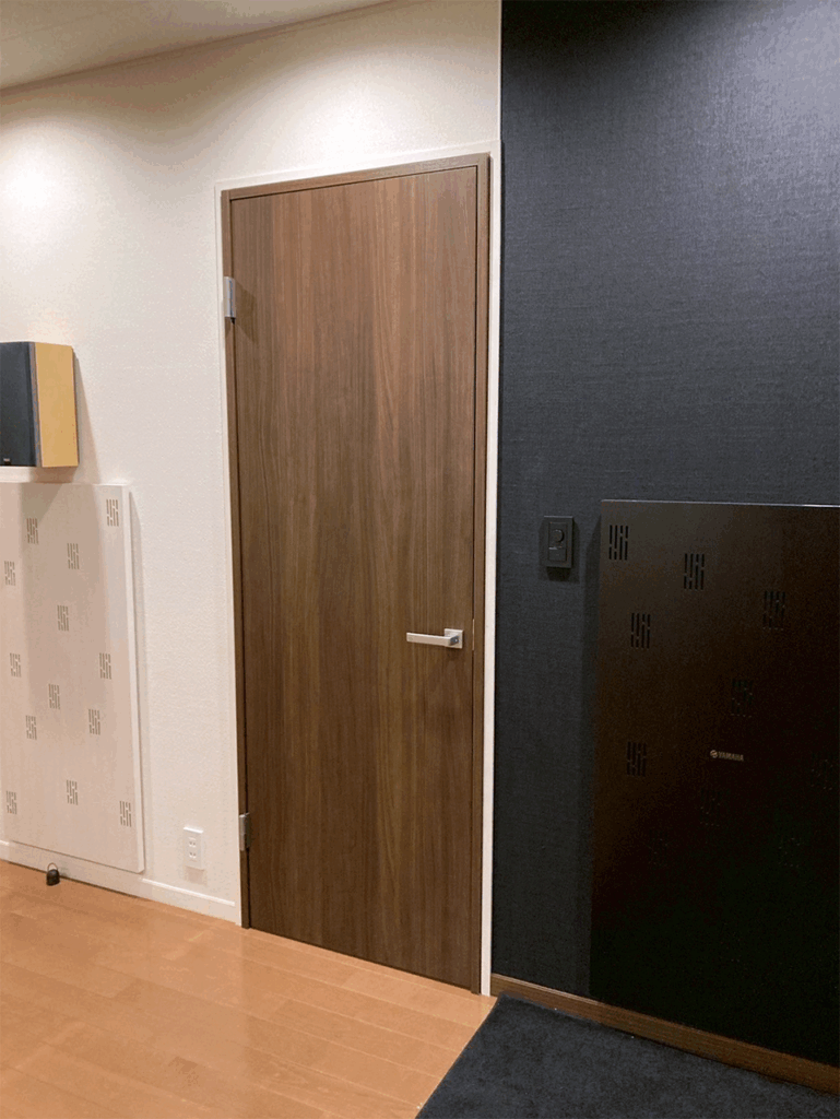 室内防音ドアリフォーム　施工後