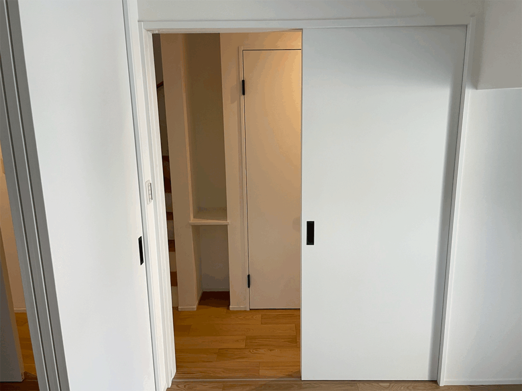 施工前の既存引戸