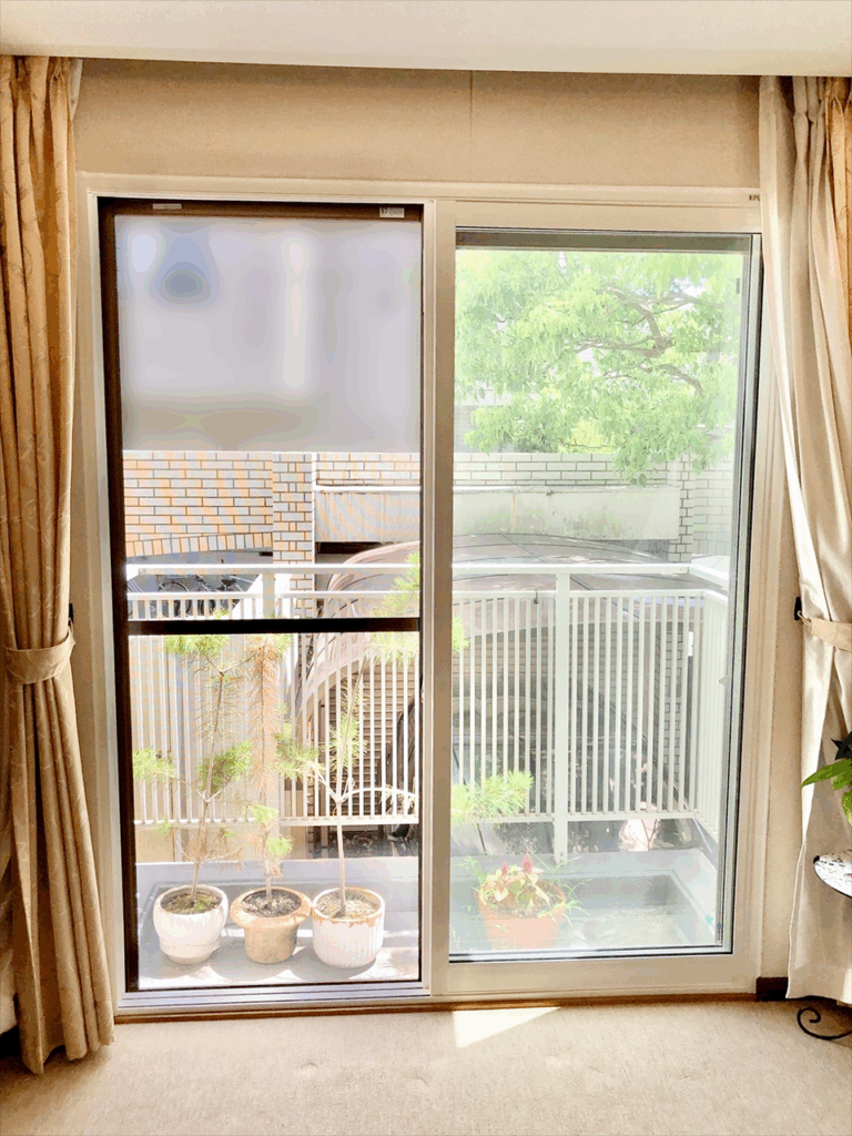 内窓プラスト（防音合わせガラス12.8mm仕様）　施工後