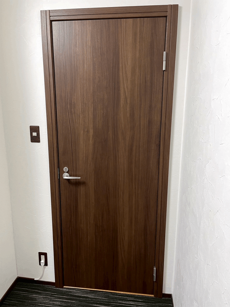 室内防音ドアリフォーム施工後