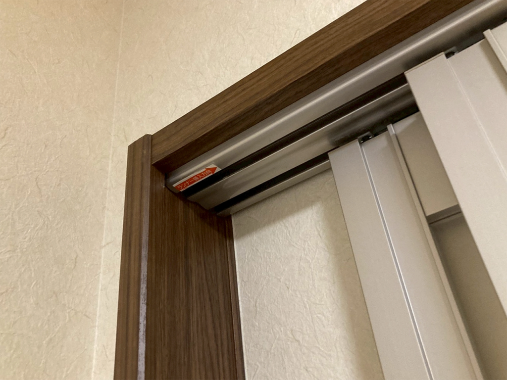 施工前の既存引戸枠