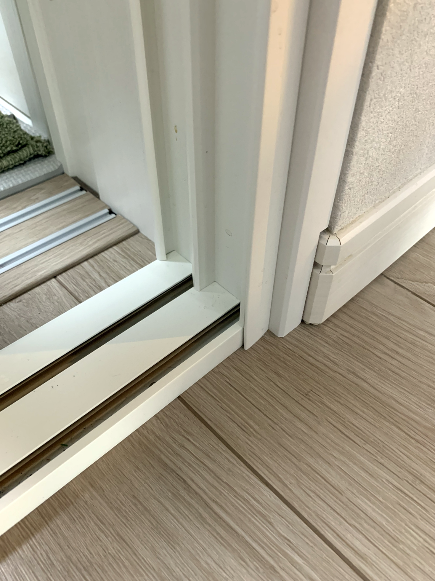 室内防音引戸リフォーム　施工後