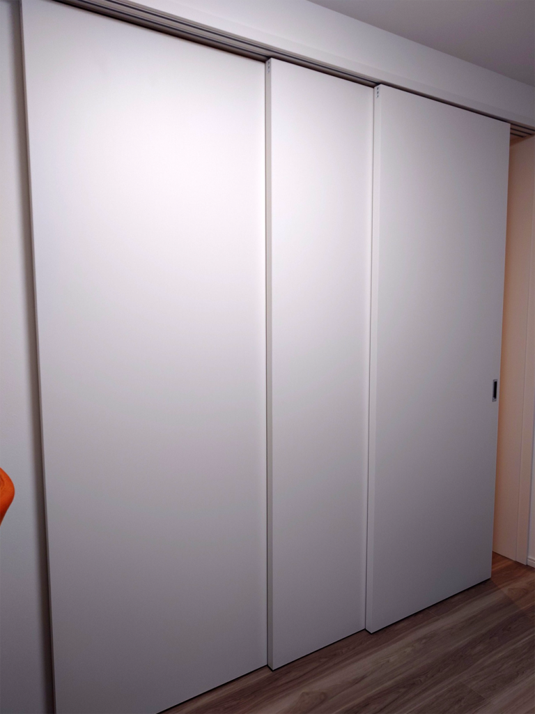 施工前の既存引戸