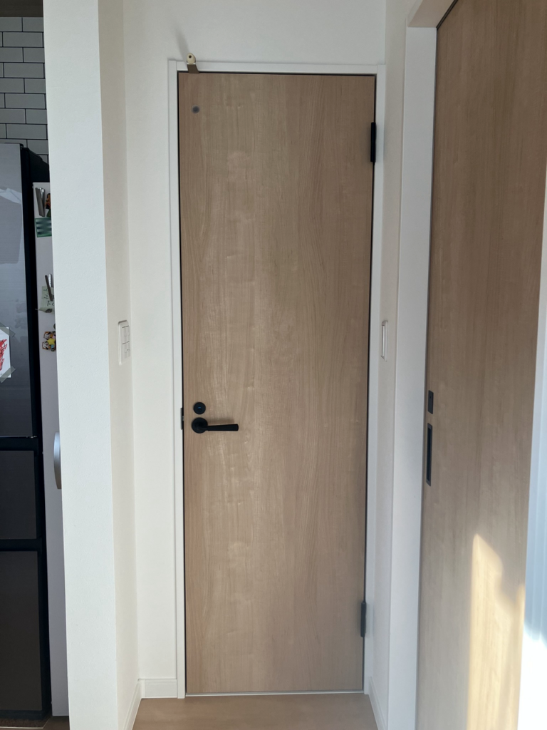 施工前の既存ドア